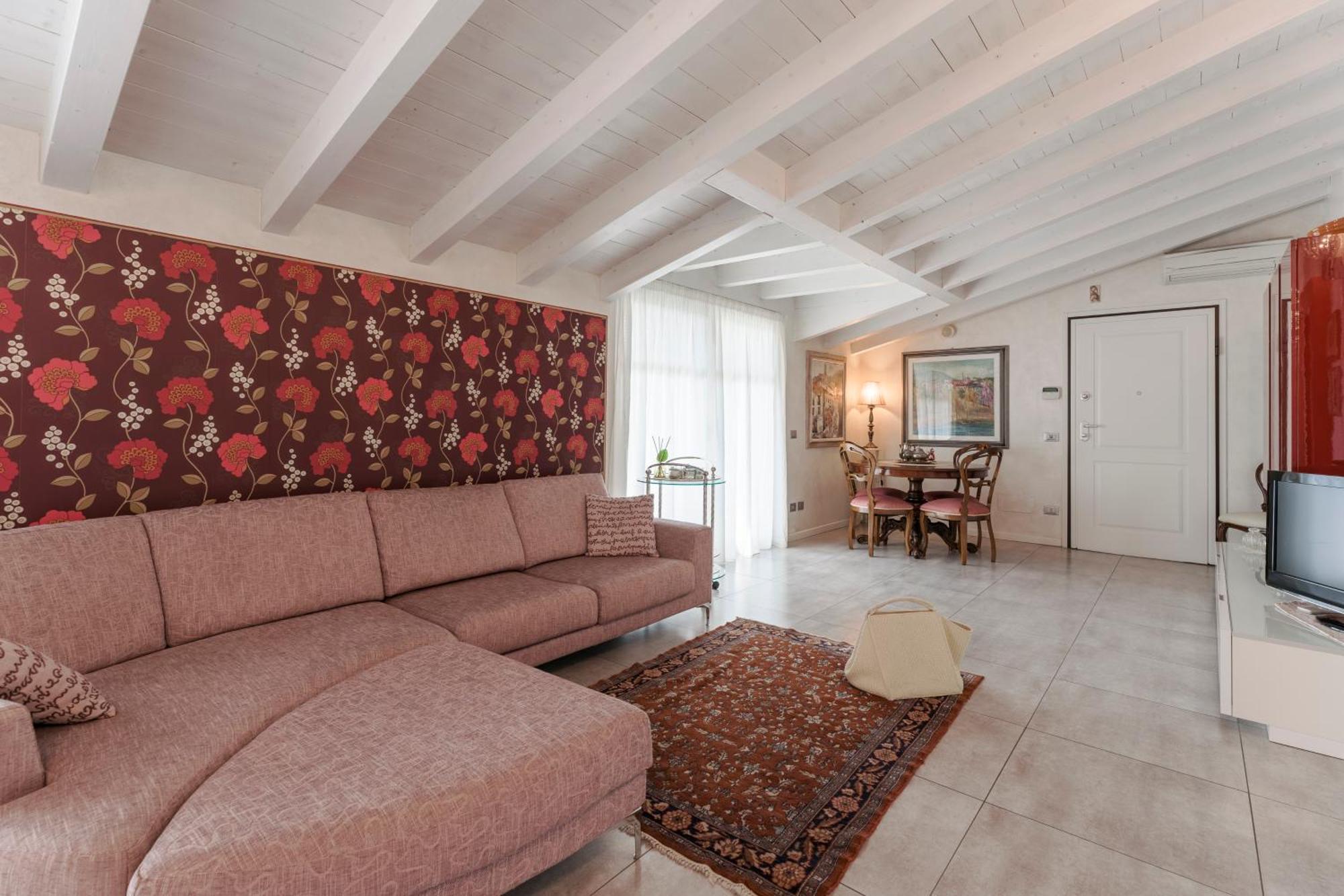 Matteotti Apartments Desenzano del Garda Buitenkant foto