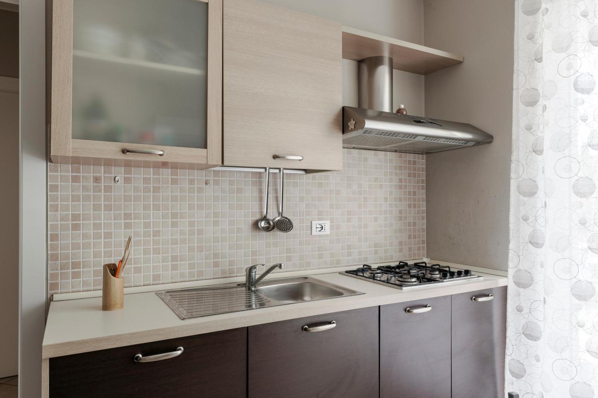Matteotti Apartments Desenzano del Garda Buitenkant foto